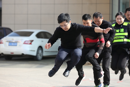 7c85da38421cc75f8a386641023d37b_副本.jpg